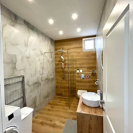 Tajra Apartment