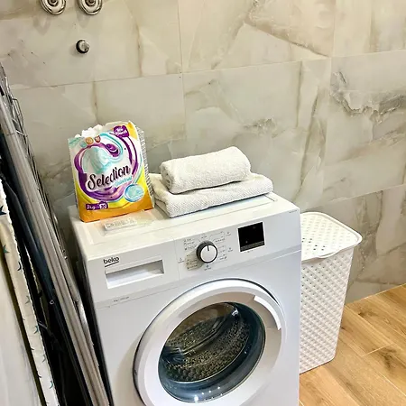 Tajra Apartment *
